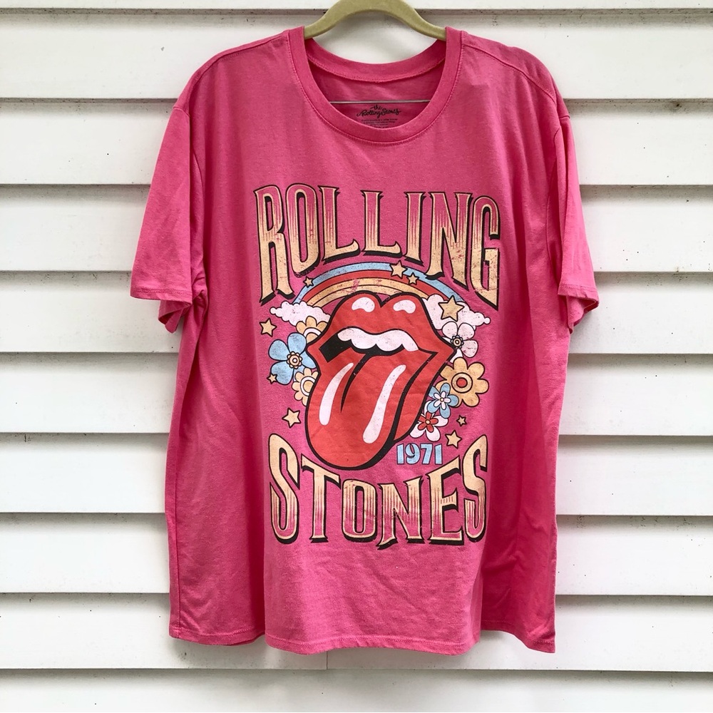 Vibrant Pink Rolling Stones Pink Graphic Tee Tongue Lips UK tour 1971 L